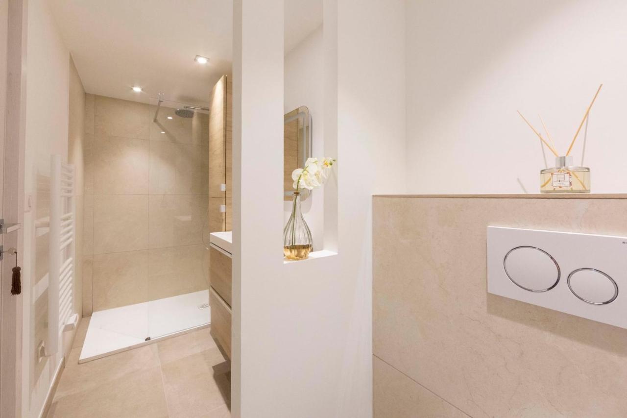 BNB RENTING brand-new atypical studio in rue Fourmillière Antibes Extérieur photo
